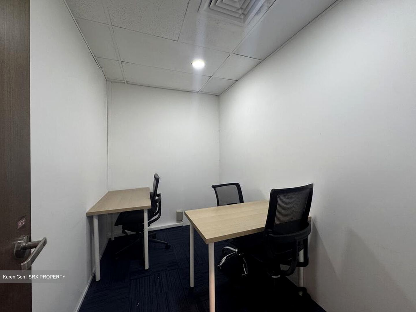 International Plaza (D2), Office #519283531